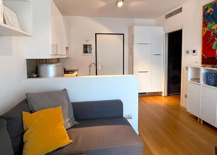 Porta Romana Apartment *